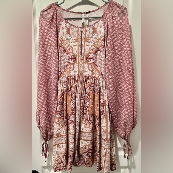 Free People Oksana Babydoll Peasant Dress w Long Puff Sleeves Geo Floral Print - Picture 2 of 8